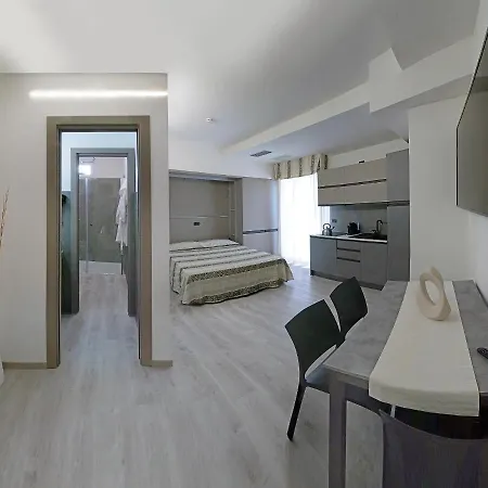 Eden & غابيتّشي ماري