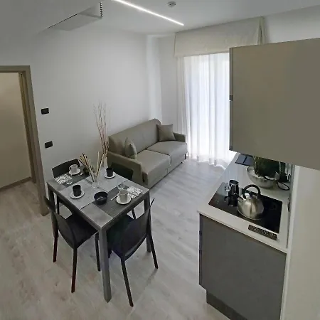 Eden & شقة فندقية