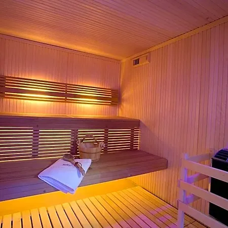 Eden & Aparthotel 4*